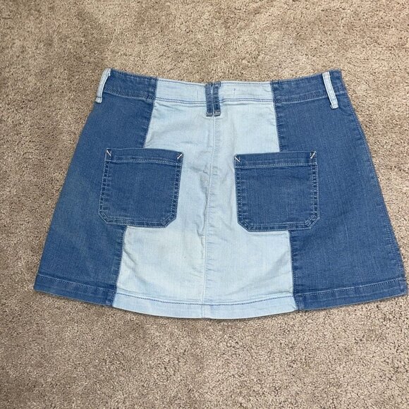 HOLLISTER Women's Size 5 (27) Patchwork Pocket Hippie 70s Denim Jean Mini Skirt - Picture 6 of 8